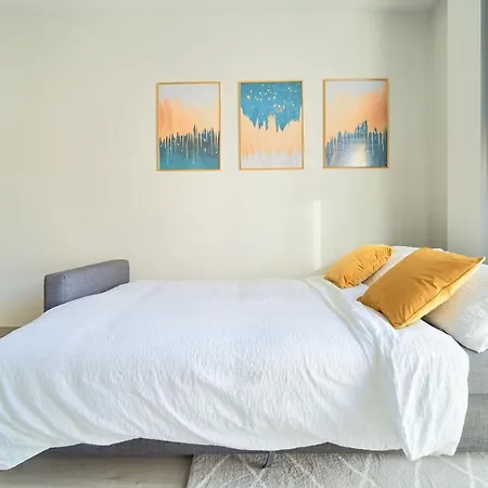 Apartment Charming And Bright Flat In The Heart Of Malaga